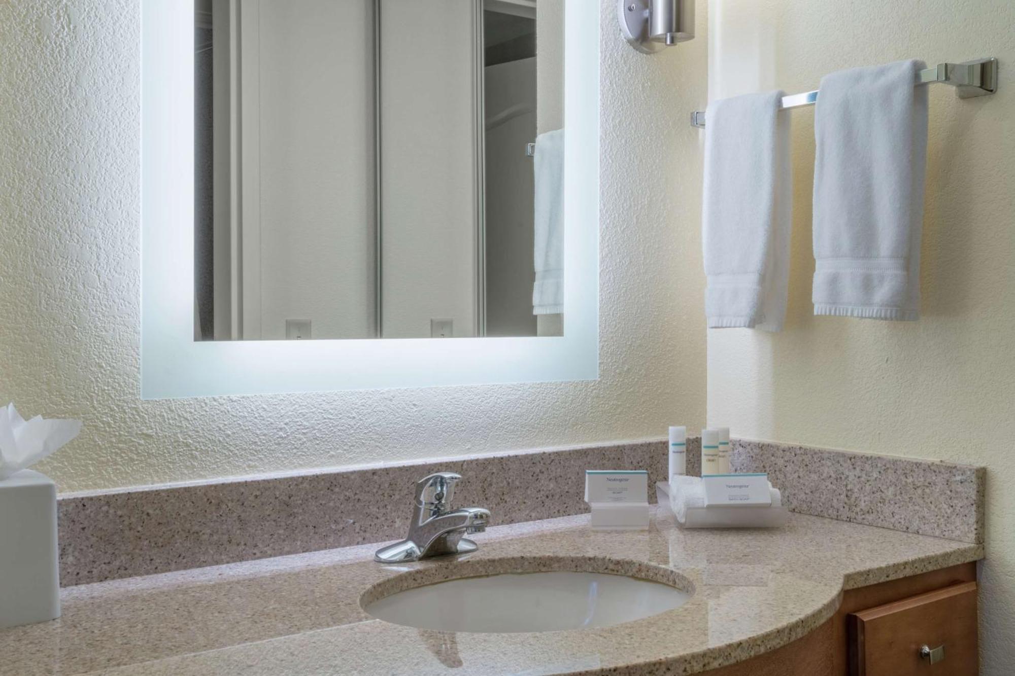 Homewood Suites By Hilton Philadelphia-Valley Forge Audubon Extérieur photo